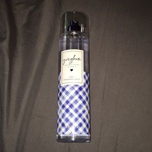 Gingham body spray